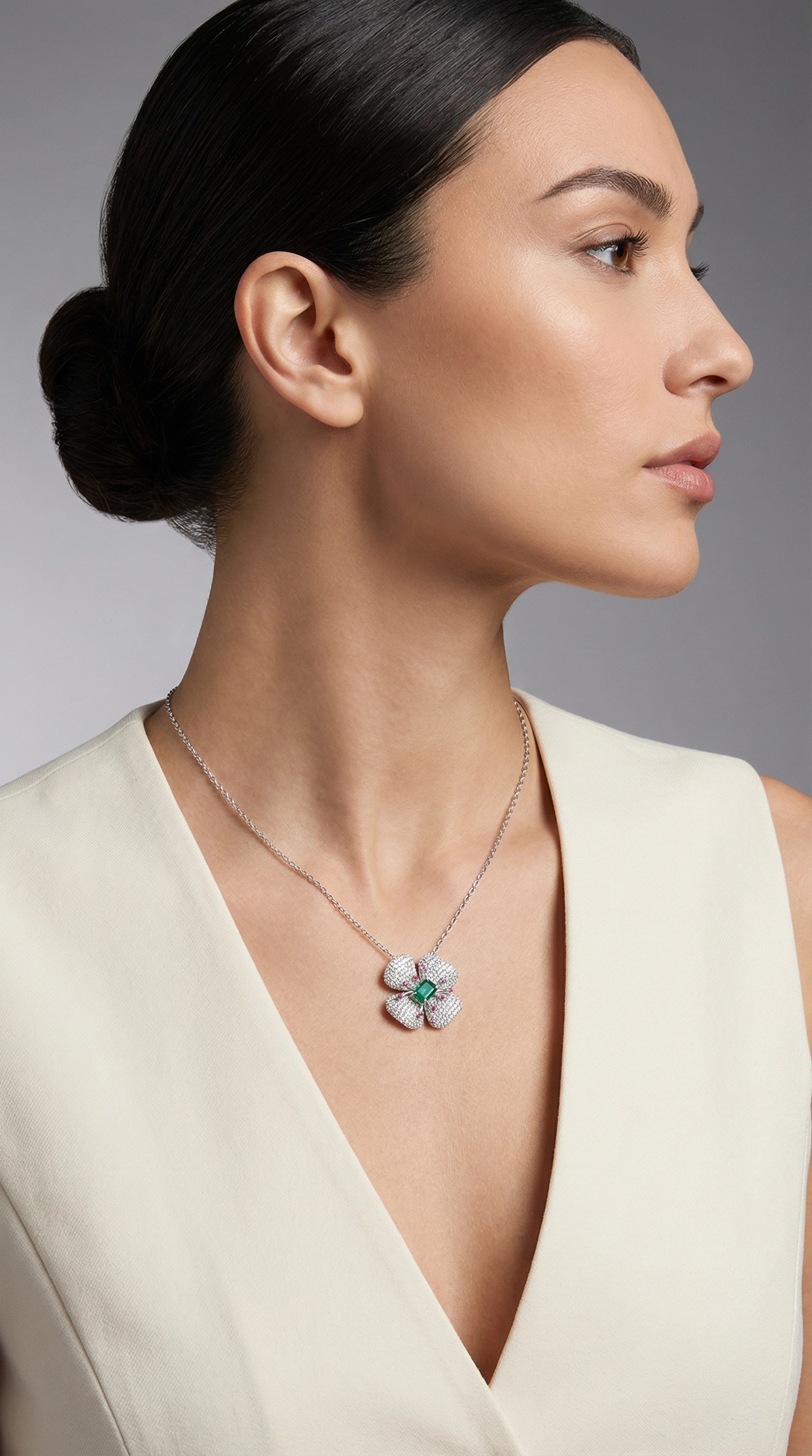 S925 Silver Eclat Emerald Necklace